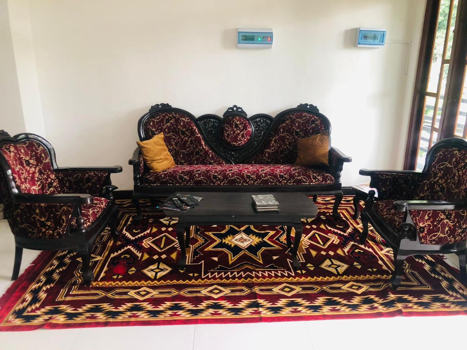 Chandi Mahal Homestay Канди Экстерьер фото